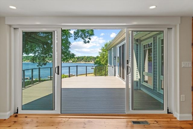 473 Main Street, Amesbury, MA 01913