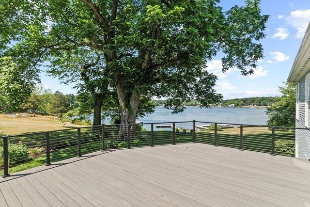 473 Main Street, Amesbury, MA 01913
