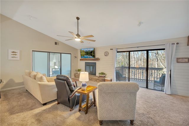 321 Coveview Court, Salem, SC 29676