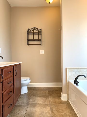 3488 Sikorsky Ln, Clarksville, TN 37042