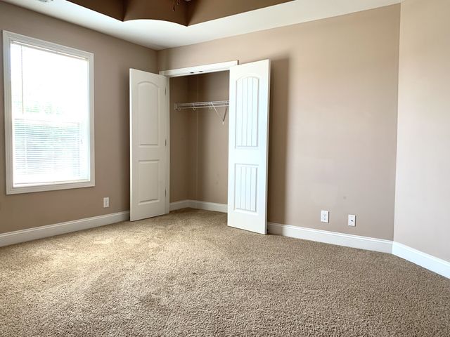 3488 Sikorsky Ln, Clarksville, TN 37042