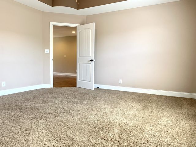 3488 Sikorsky Ln, Clarksville, TN 37042