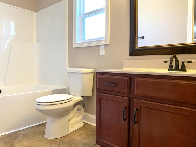 3488 Sikorsky Ln, Clarksville, TN 37042