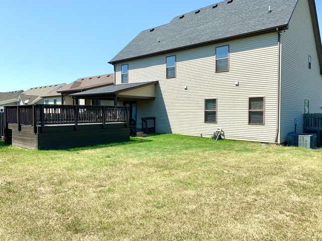 3488 Sikorsky Ln, Clarksville, TN 37042
