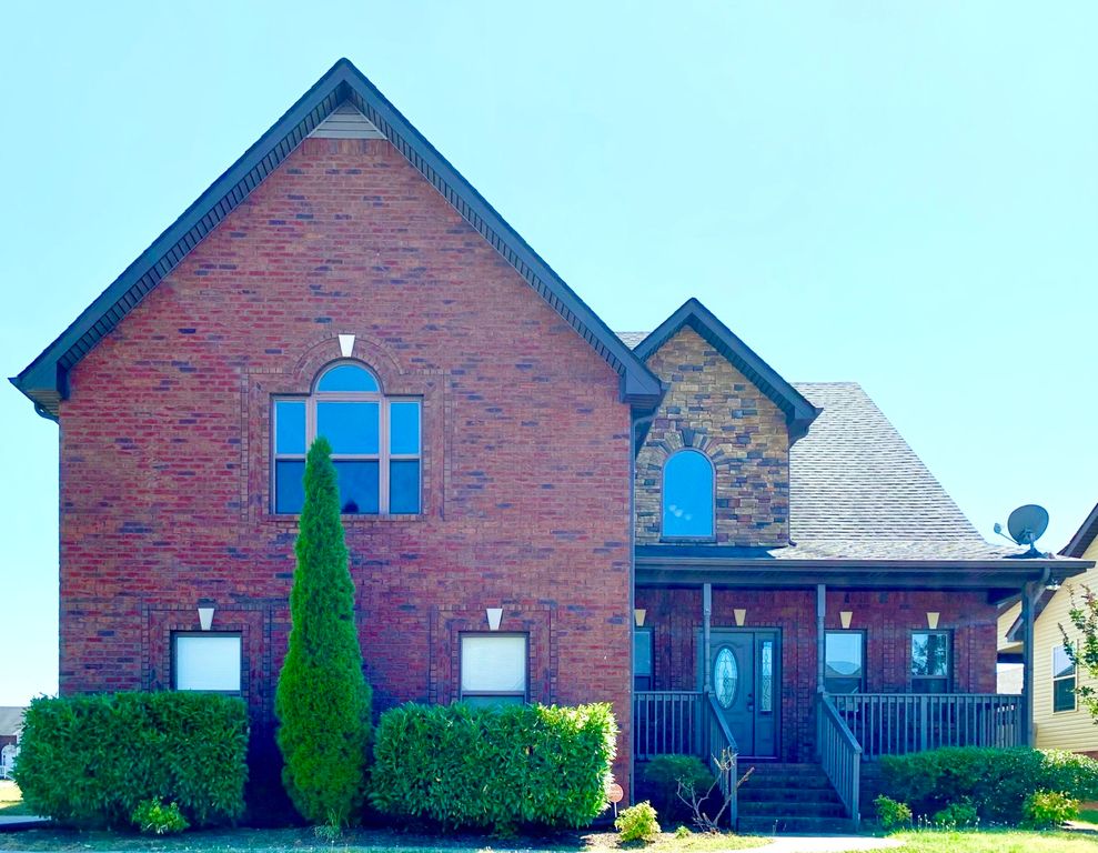 3488 Sikorsky Ln, Clarksville, TN 37042