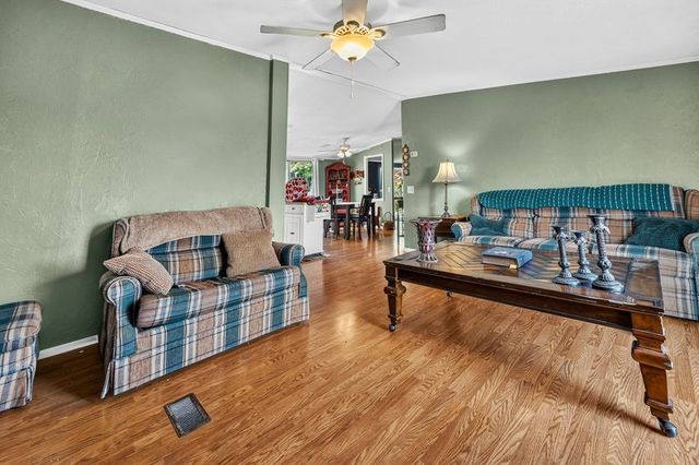 45 Tomlinson Rd, Lebanon, TN 37087