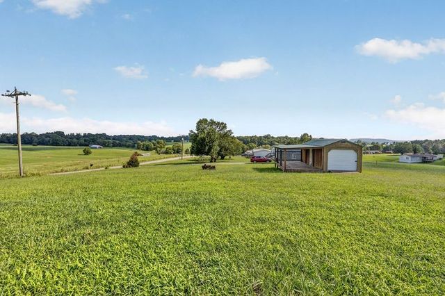 45 Tomlinson Rd, Lebanon, TN 37087