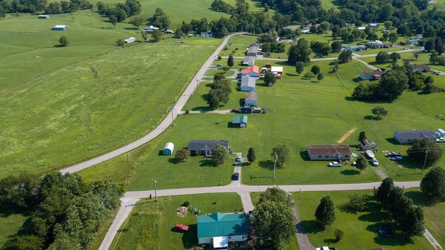 45 Tomlinson Rd, Lebanon, TN 37087