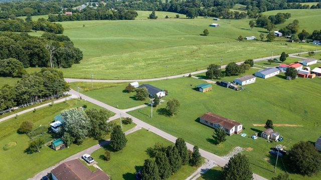 45 Tomlinson Rd, Lebanon, TN 37087