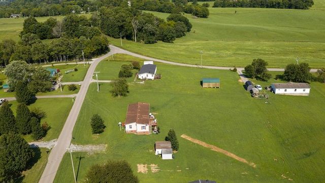 45 Tomlinson Rd, Lebanon, TN 37087