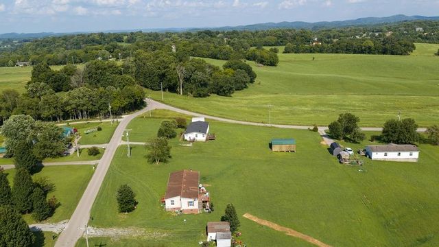 45 Tomlinson Rd, Lebanon, TN 37087