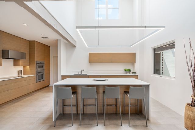 1667 Sentiero Della Villa, Santa Fe, NM 87506