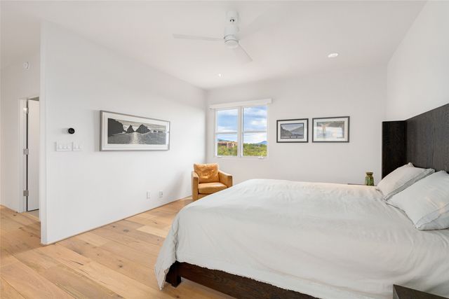 1667 Sentiero Della Villa, Santa Fe, NM 87506