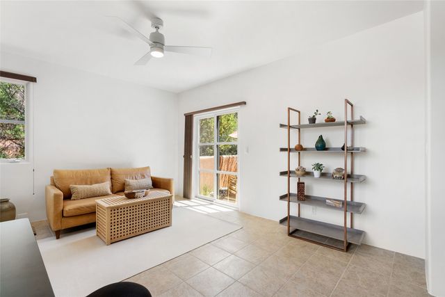 1667 Sentiero Della Villa, Santa Fe, NM 87506