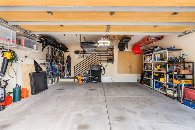 1667 Sentiero Della Villa, Santa Fe, NM 87506