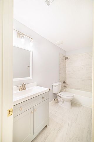 8318 Tartan Court, Rosharon, TX 77583