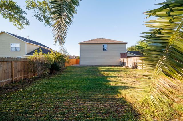 8318 Tartan Court, Rosharon, TX 77583