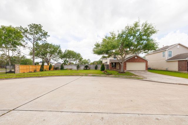 8318 Tartan Court, Rosharon, TX 77583