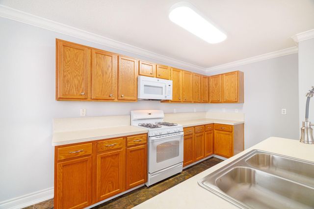 8318 Tartan Court, Rosharon, TX 77583