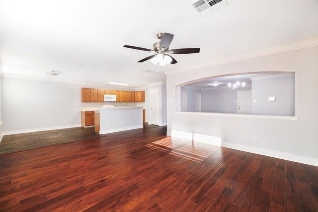 8318 Tartan Court, Rosharon, TX 77583