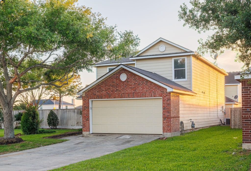 8318 Tartan Court, Rosharon, TX 77583