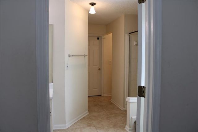 2675 Binghampton Lane, Lawrenceville, GA 30044
