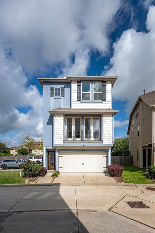 1903 Kirby Landing Drive, Houston, TX 77051