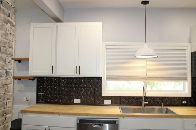 832 College Avenue Ne, City Of Grand Rapids, MI 49503