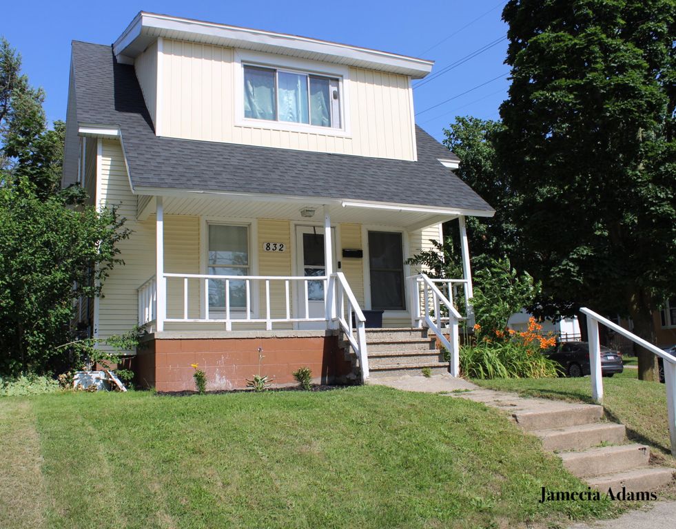 832 College Avenue Ne, City Of Grand Rapids, MI 49503