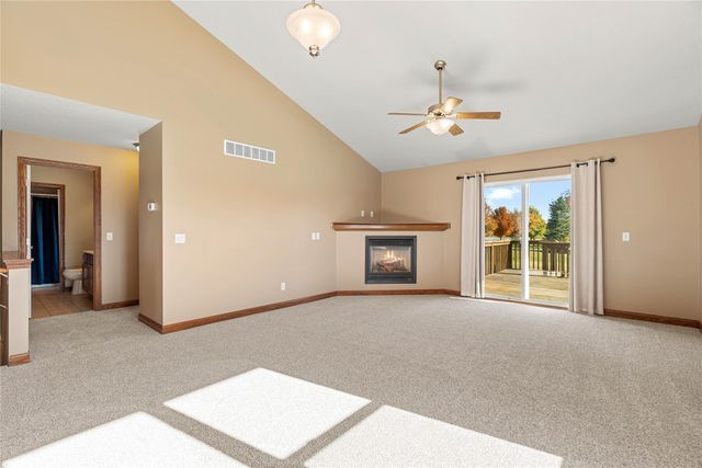 1002 Northpark Boulevard, Huxley, IA 50124