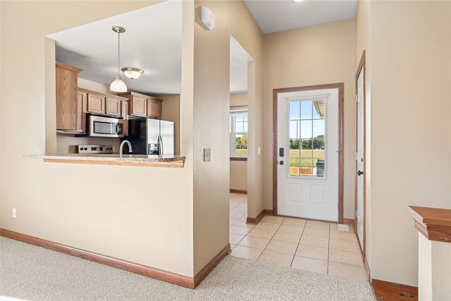 1002 Northpark Boulevard, Huxley, IA 50124