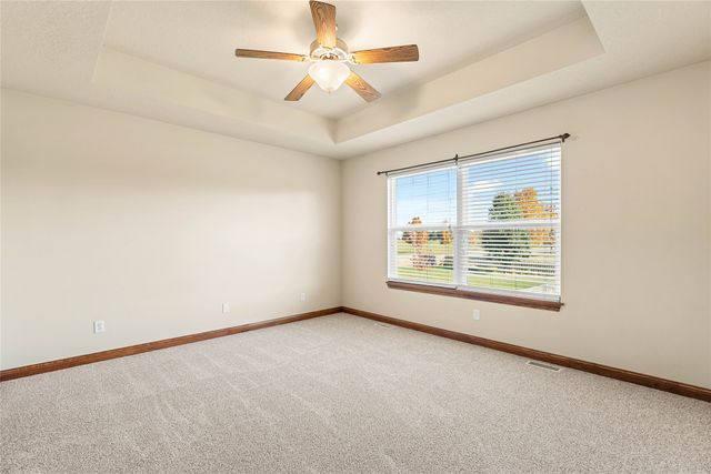 1002 Northpark Boulevard, Huxley, IA 50124