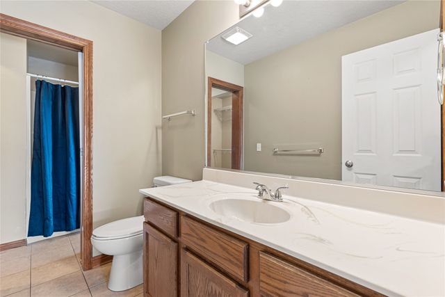 1002 Northpark Boulevard, Huxley, IA 50124