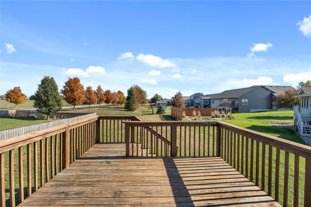 1002 Northpark Boulevard, Huxley, IA 50124