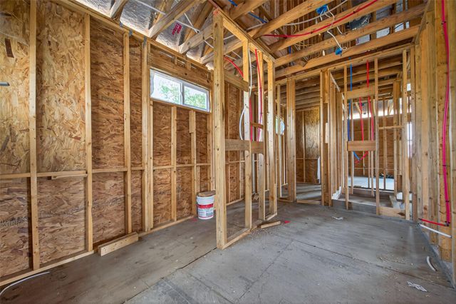 449 County Road 3566, Cleveland, TX 77327