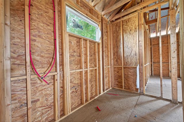 449 County Road 3566, Cleveland, TX 77327