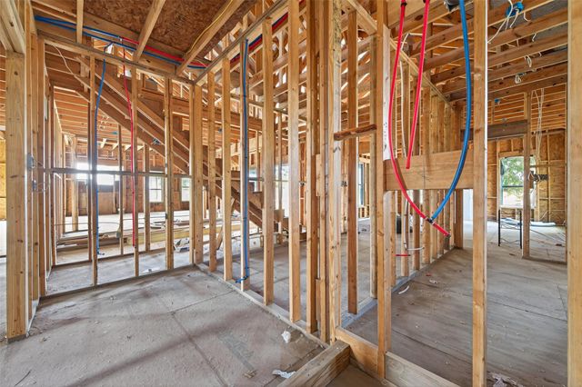 449 County Road 3566, Cleveland, TX 77327