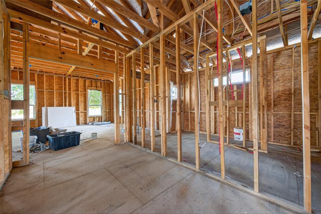 449 County Road 3566, Cleveland, TX 77327