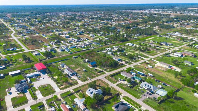 449 County Road 3566, Cleveland, TX 77327