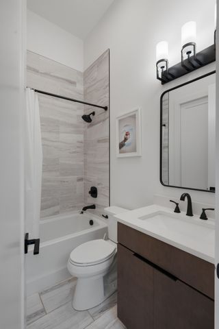 607B Moore Ave, Nashville, TN 37203