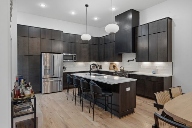 607B Moore Ave, Nashville, TN 37203