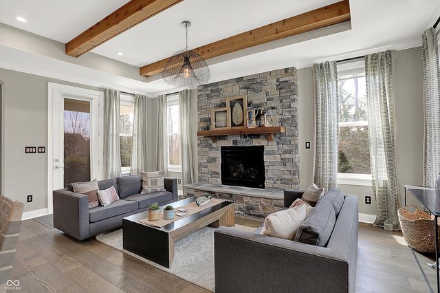 5658 Bentbrook Drive, Bargersville, IN 46106