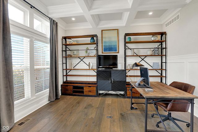 5658 Bentbrook Drive, Bargersville, IN 46106