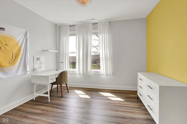 5658 Bentbrook Drive, Bargersville, IN 46106