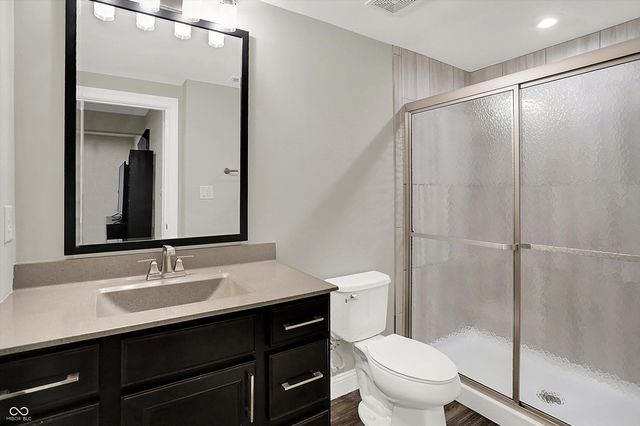 5658 Bentbrook Drive, Bargersville, IN 46106