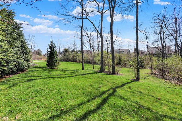 5658 Bentbrook Drive, Bargersville, IN 46106