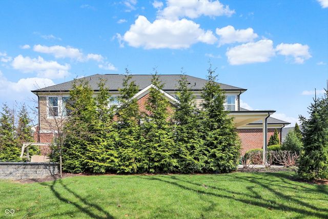 5658 Bentbrook Drive, Bargersville, IN 46106