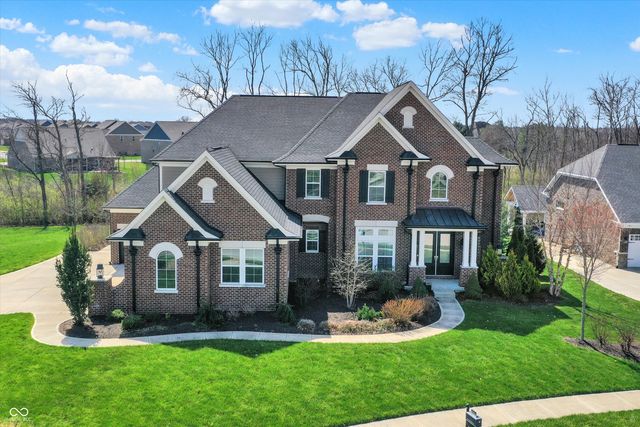 5658 Bentbrook Drive, Bargersville, IN 46106