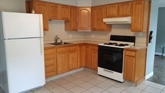 17 Ballard Street 1, Saugus, MA 01906