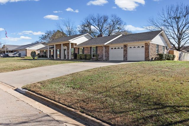 601 Rasure Circle, Sulphur Springs, TX 75482